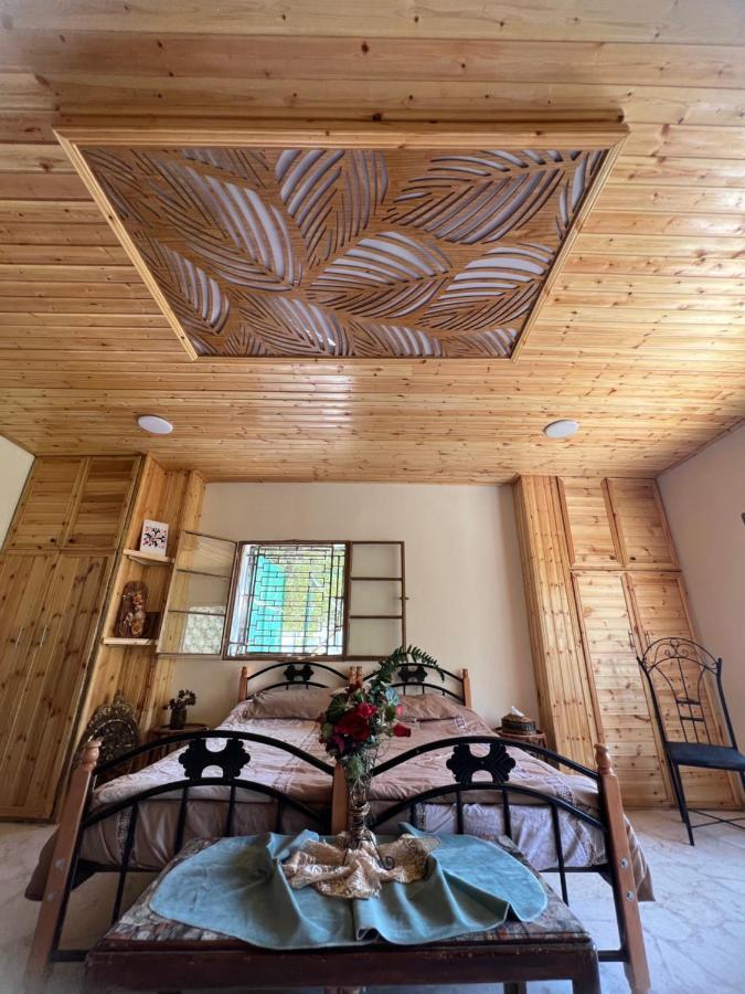 Gasthaus Oak Farm مزرعة الملّول ‘Ajlūn Exterior foto