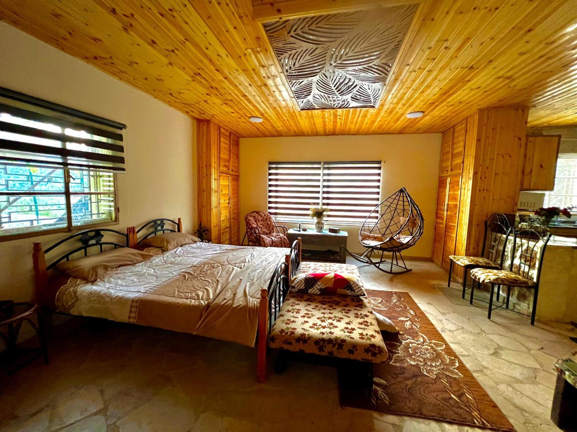Gasthaus Oak Farm مزرعة الملّول ‘Ajlūn Exterior foto